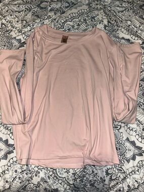 Women’s Lightweight Long Sleeve Top - Blush Pink
